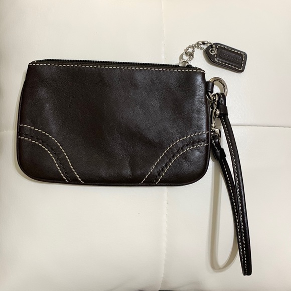 👛Vintage Coach Wristlet👛 - Picture 2 of 5
